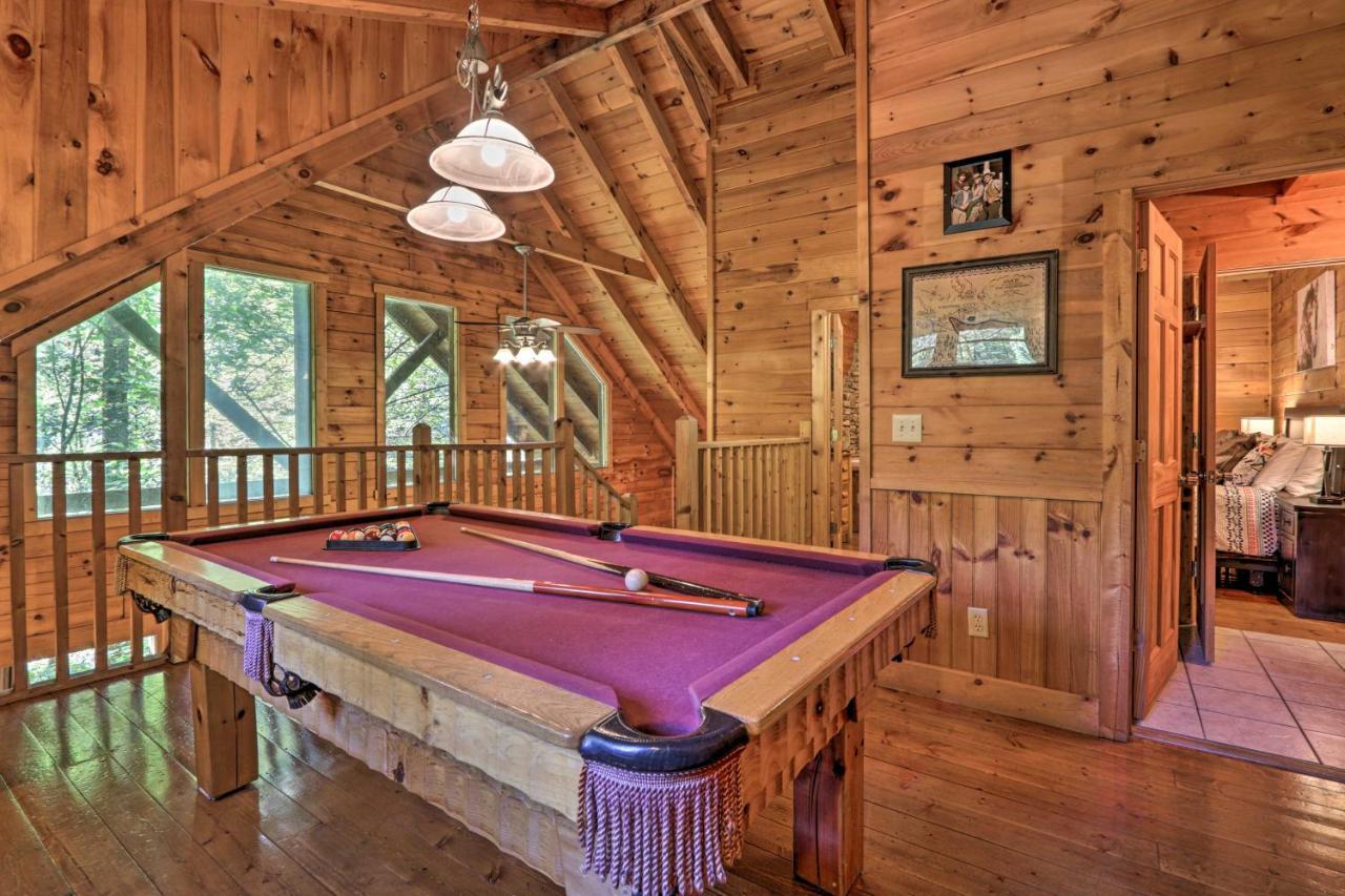 Cabin With Hot Tub And Deck, 3 Mi To Pigeon Forge Sevierville Buitenkant foto